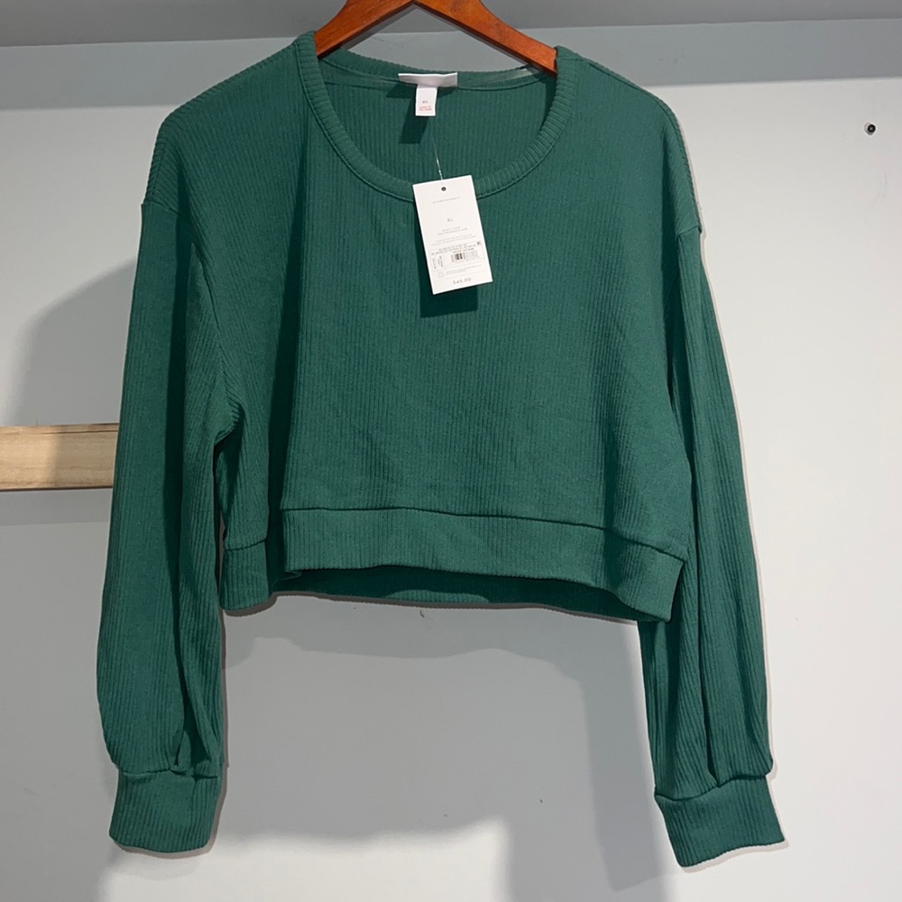 Green ballon sleeve sweater‎ top NWT